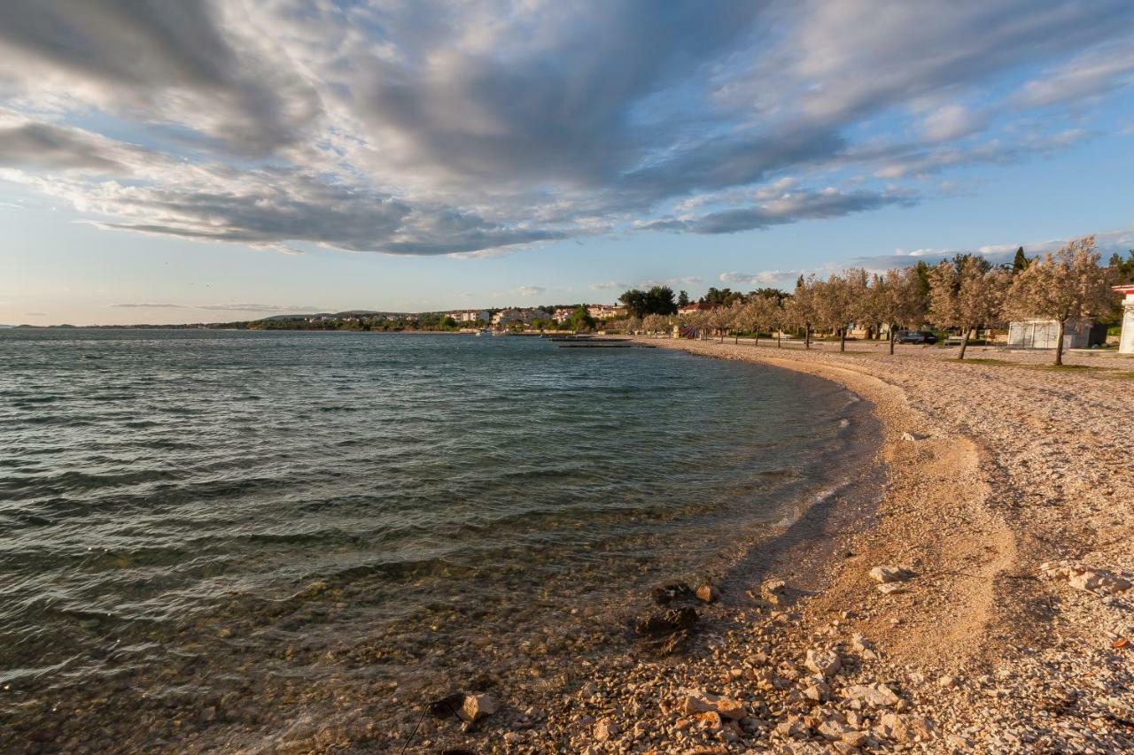 Apartments Mrsic Biograd Na Moru Exterior foto